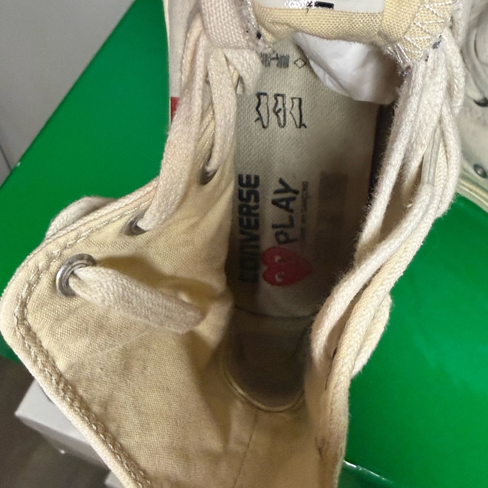 Comme des Garçon Play White High-Top Sneakers wit Red Heart sold as is size 9US - Picture 6 of 6